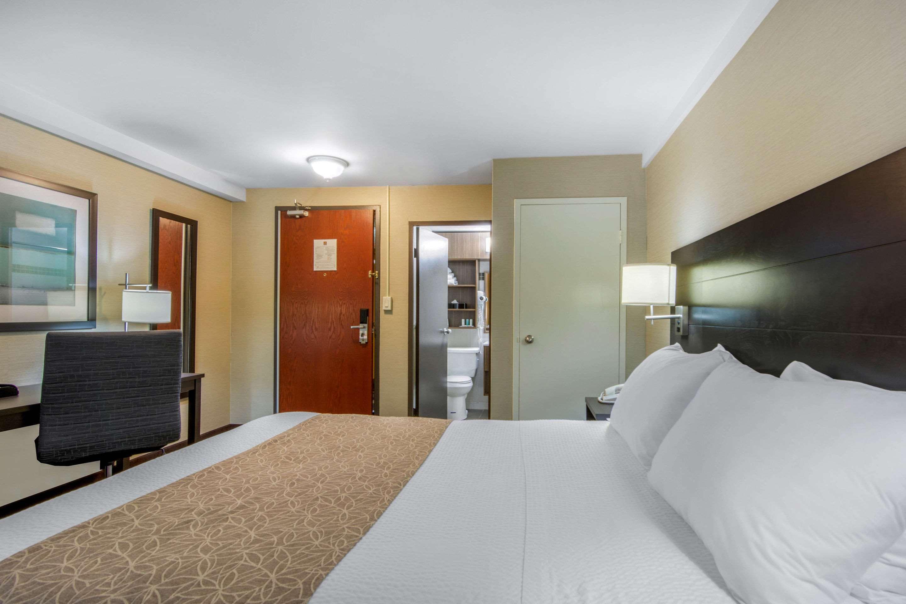 Clarion Hotel Sudbury Exterior foto