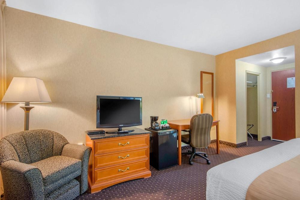 Clarion Hotel Sudbury Exterior foto